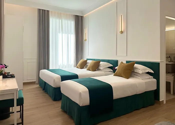 Pensión Nova Luxe 4*